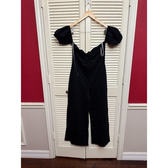 LULUS Impress Release Black Off the Shoulder Puff Sleeve Jumpsuit Size Large NWT - Picture 1 of 6